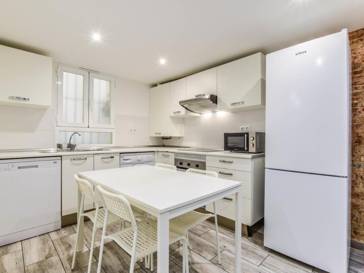 Apartamento En Cuatro Caminos Para 6 Personas Alquiler Temporal Madrid Kültér fotó